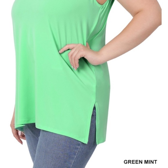 Newπ2 for $20 Plus Size Green Mint Sleeveless Split Hem Women Top Size 1X 2X 3X - Picture 4 of 5